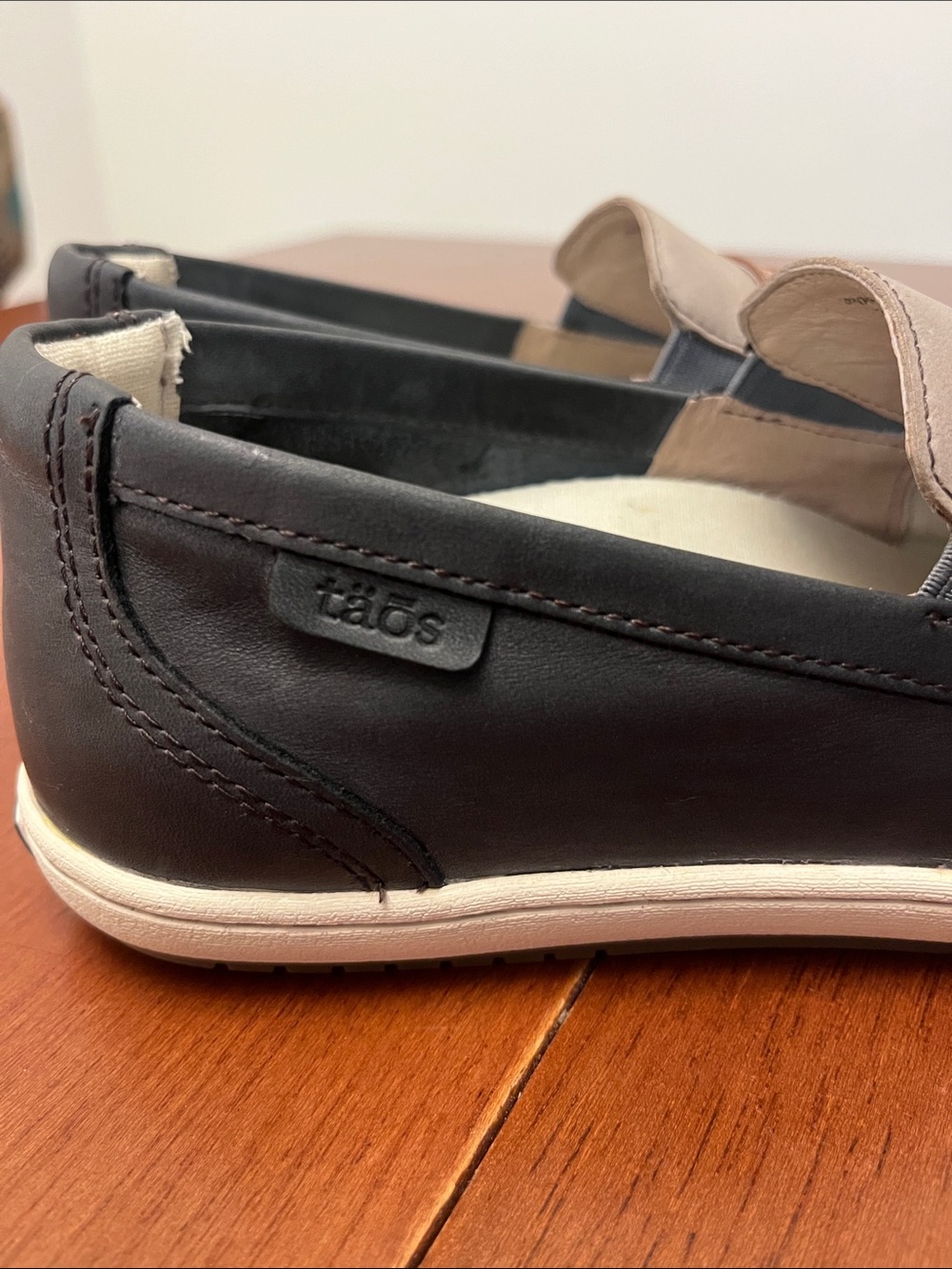 Taos Upward Sneaker Women’s Sz 9 style 21109 - Picture 4 of 11